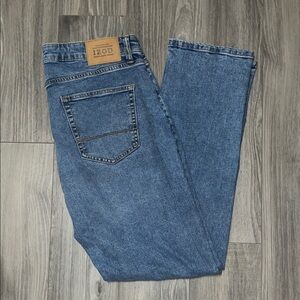 NEW Izod Men's Classic Denim Jeans